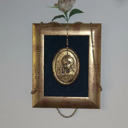 Golden Rose House