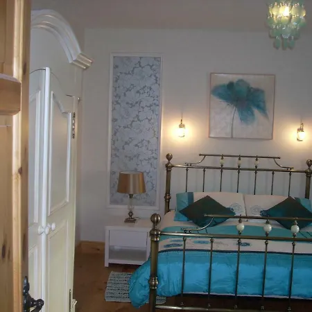 Golden Rose House Bed & Breakfast *