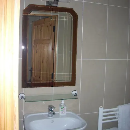 Golden Rose House Bed & Breakfast *