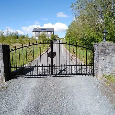 Bed & Breakfast Golden Rose House Knock (Mayo)